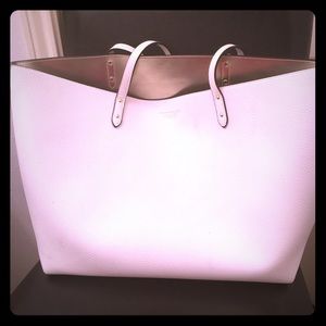 Victoria’s Secret White Tote (w/pouch)